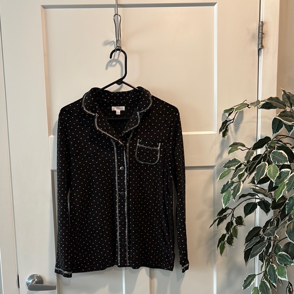 Secret Treasures Black Pajama Top with White Polka Dots